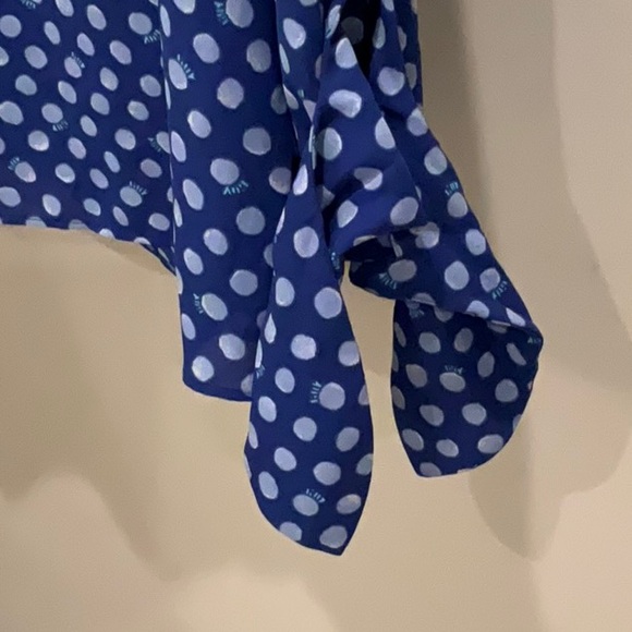 Lilly Pulitzer Royal Purple polka dots casual top pre owned size small - Picture 7 of 8